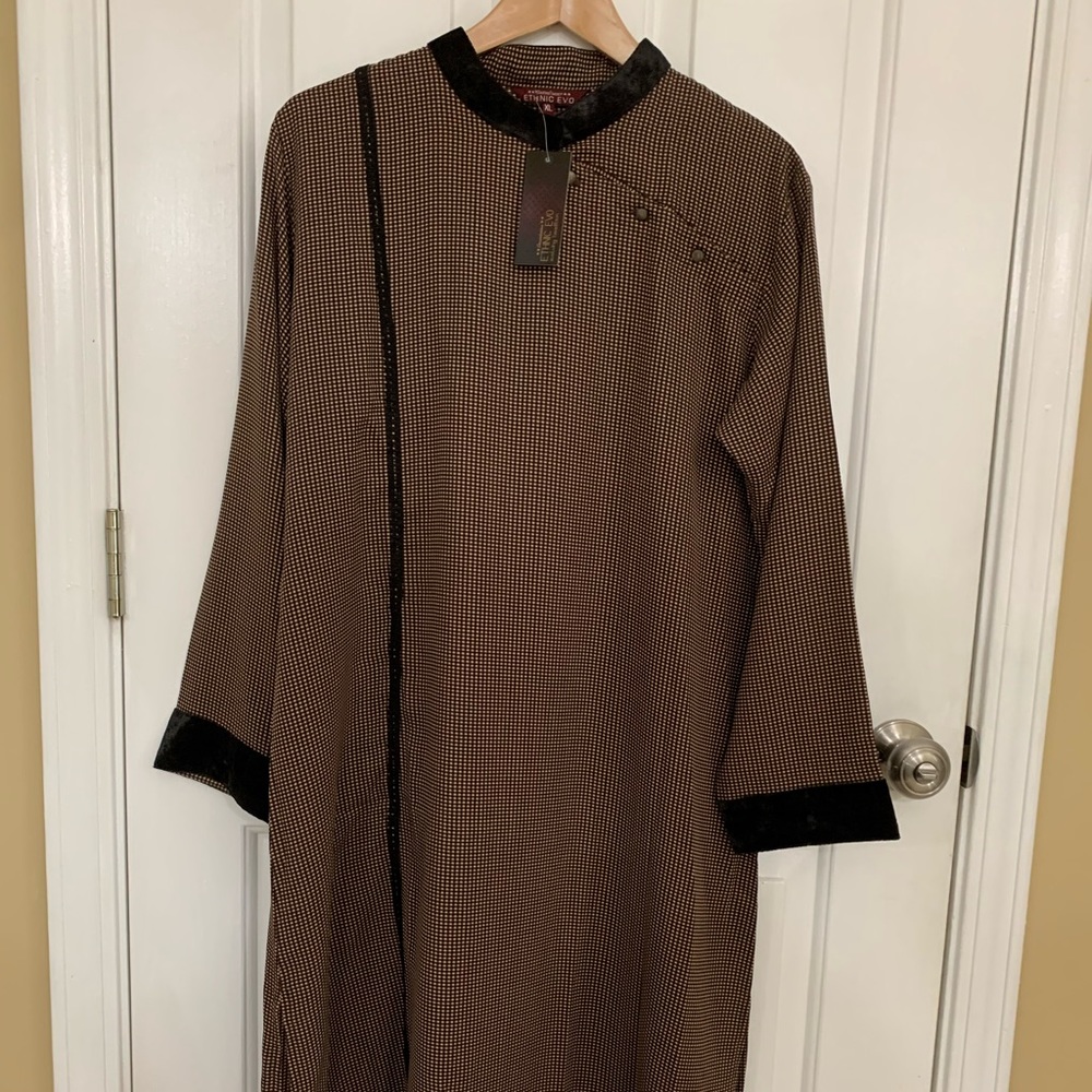 Brand new one piece chocolate color Kameez/ long Fatua 🍂